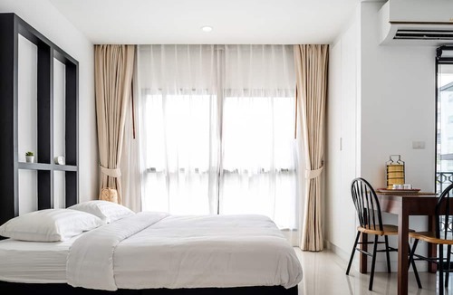 Chom Phon Hotel | Siamplaengna Residence