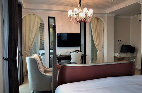 Hai Ya Hotel | Nanta Glam CM Hotel & Residences