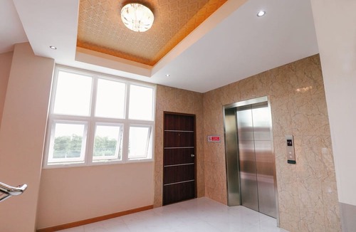 Lat Sawai Hotel | Triple Trees Village