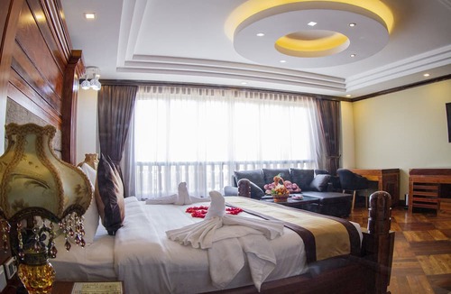 Stueng Saen Hotel | Kampong Thom Palace Hotel