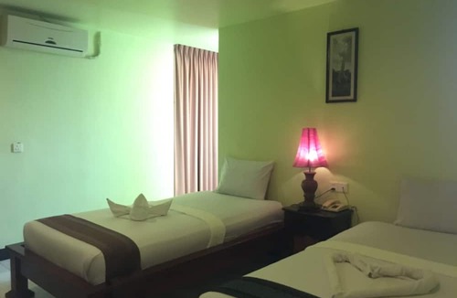 Prampir Makara Hotel | Star Wood Inn