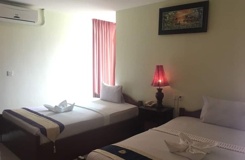 Prampir Makara Hotel | Star Wood Inn