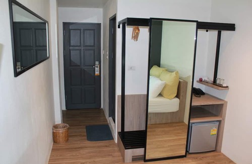 Chana Songkhram Hostel | Jam Hostel Bangkok