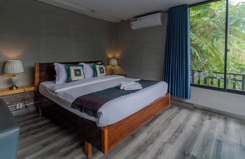 Ruessei Kaev Hotel | Samathi Lake Resort