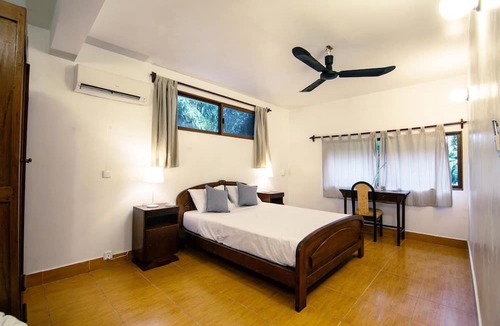 Chamkar Mon Hotel | YK Art House