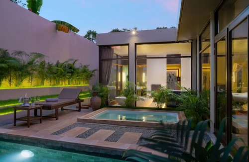 Sangkat Sla Kram Hotel | Heritage Suites Hotel