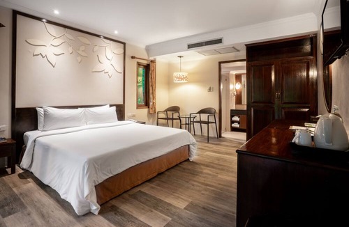 Khuekkhak Hotel | The Leaf On The Sands by Katathani