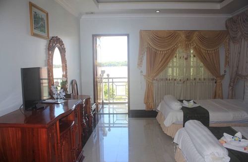 Kampong Cham Hotel | Monorom 2 VIP Hotel