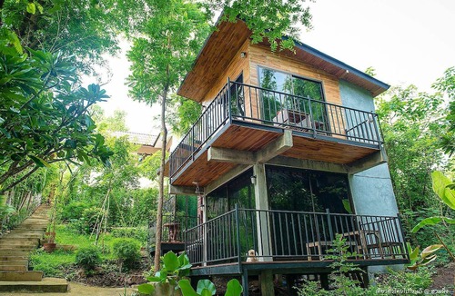 Suan Phueng Hotel | Bang Wela at Suanphung Resort