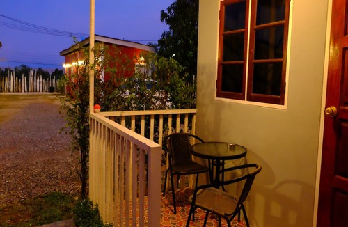 Thung Khwai Kin Hotel | Kaikatak Resort