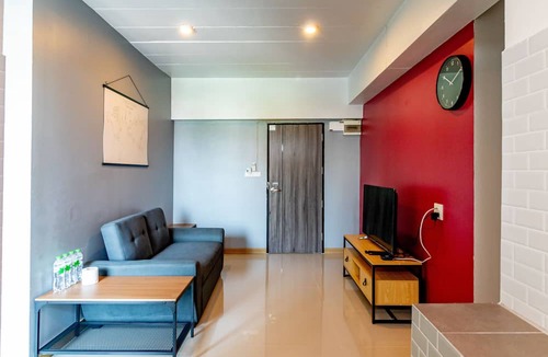 Sathorn Hotel | Living Naraa Place
