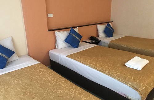 Uttaradit Hotel | Ton Thong Resort Hotel