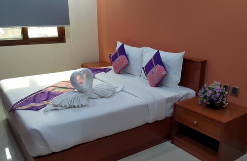 Bangkok Yai Apartment | The Supara
