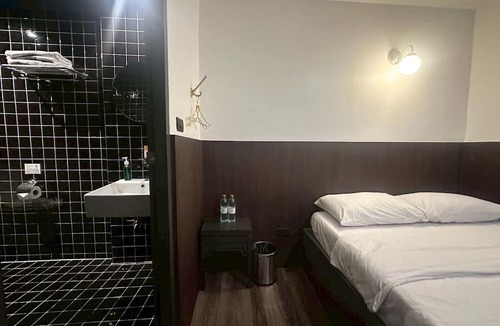Talat Noi Hostel | Four Sisters Hostel