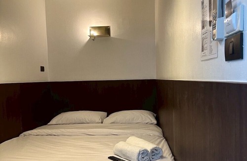Talat Noi Hostel | Four Sisters Hostel