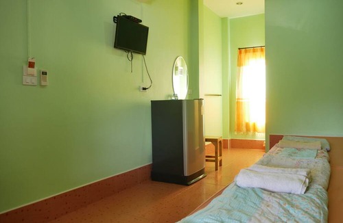 Khlong Khut Hotel | Kwanjai Resort