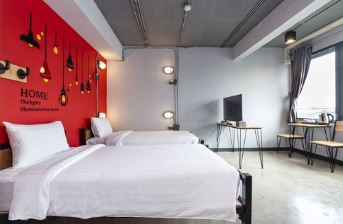 Maha Phruttharam House | Rest24 Residence
