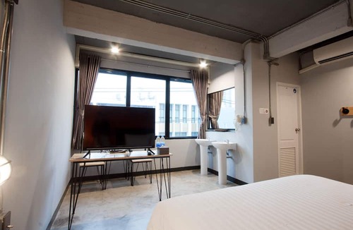 Maha Phruttharam House | Rest24 Residence