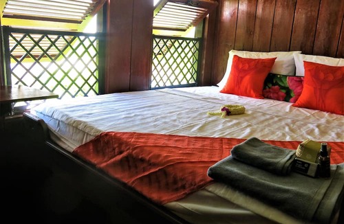 Daun Penh Boat Rental | Phocea Cruise Phnom Penh to Siem Reap