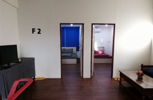 Racha Thewa House | Happy Home Hostel Suvarnabhumi