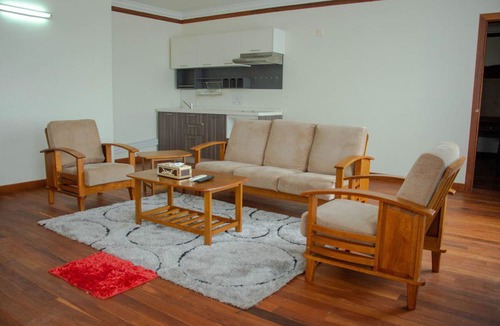 Sampov Meas Hotel | Pursat Riverside Hotel and Spa