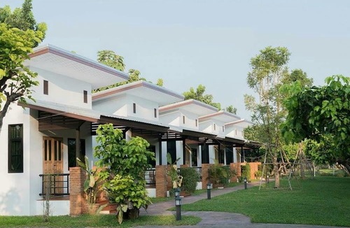 Chiang Mai Hotel | Baansuan Tisa Resort