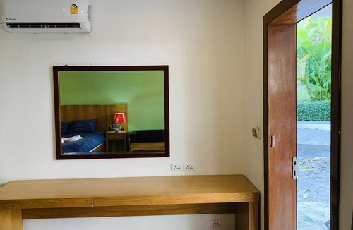 Daem Thkov Hotel | Sunrise Vuth Resort