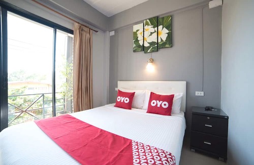 Lumphli Hotel | OYO 465 Krung Kao Traveller Lodge