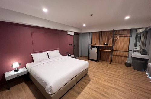 Ayutthaya Hotel | The Lima Place