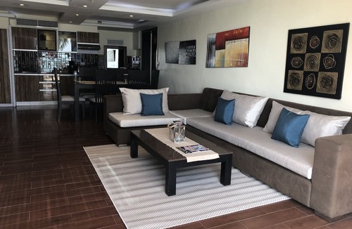 Maret Resort | Royal Beach Boutique Resort & Spa