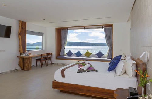 Koh Rong Sanloem Hotel | Pearl Beach Resort & Spa
