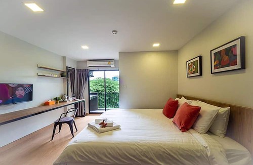 Chan Kasem Hotel | Casa Luxe Hotel and Resident