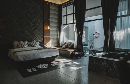 Sri Phum Hotel | Arun Dara Villa