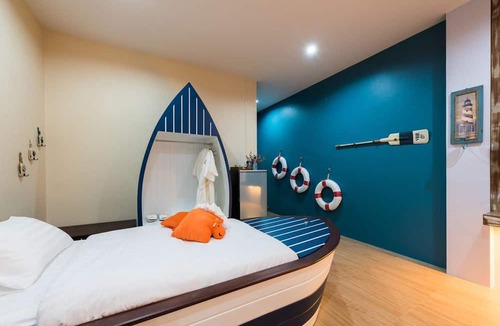 Ranong Hotel | The Iconic Hotel