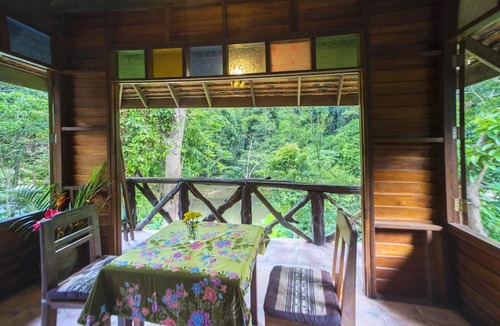 Khlong Sok Hotel | Art's Riverview Lodge