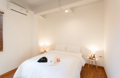 Arun Amarin Hotel | Hotel PAPA Bangkok Siriraj