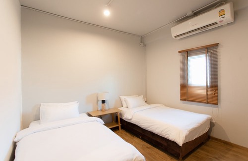 Arun Amarin Hotel | Hotel PAPA Bangkok Siriraj