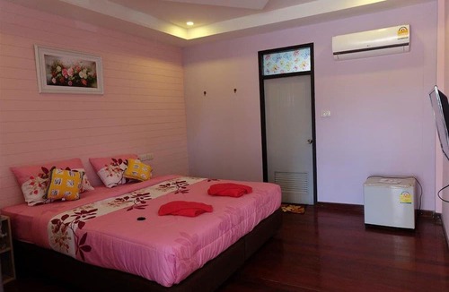 Samphao Lom Hotel | Aiyara House
