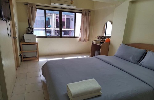 Bang Phlat Hotel | MS Mansion