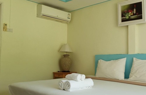Ko Mook Hotel | Village Garden Bungalows Kho Mook