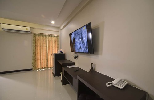 Lat Krabang Hotel | Gold Airport Suites