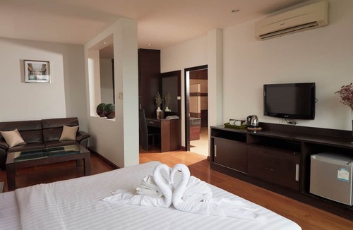 Makham Tia Hotel | Rhienchai Place