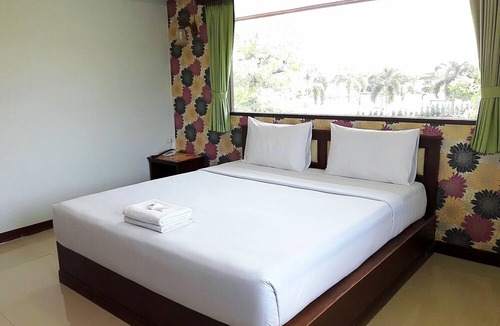Nakhon Ratchasima Hotel | Fahproundfon Hotel