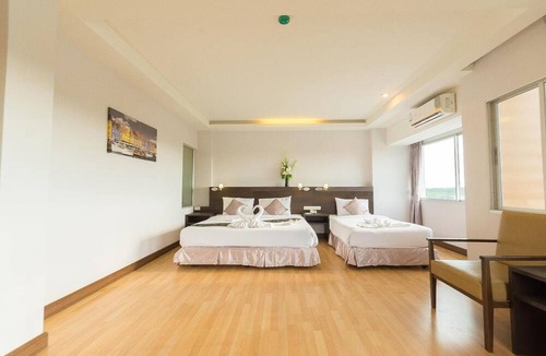 Satun Hotel | Sinkiat Buri Hotel
