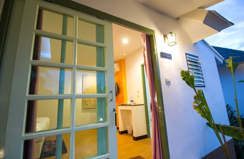 Phlap Phla Hotel | IP Plus Resort Chanthaburia - Halal Hotel