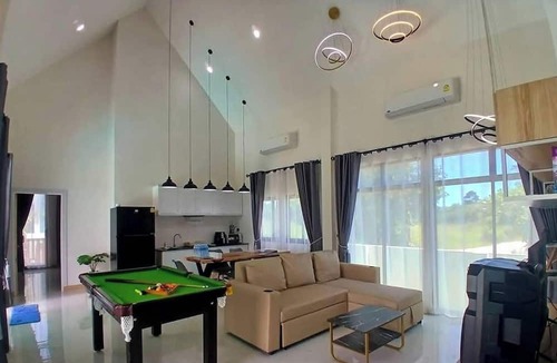 Rayong Villa | Large Private Pool Villa, 650 m From Mae Rumphueng Beach