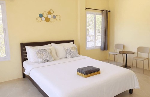 Ko Sichang Resort | Koniix Garden Cottage Ko Sichang