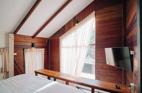 Bang Kobua Hotel | Baanrongmai Canal Front Homestay