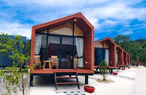Koh Rong Resort | Royal C Beach Resort