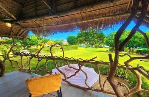 Kanchanaburi Hotel | Merlin Hut & Farm